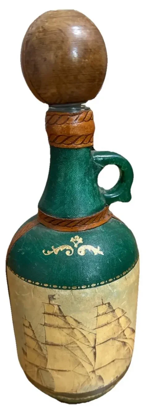 Vintage FAUSTO CORDURI Genuine Leather Decanter Jug Florence Italy Ship Motif